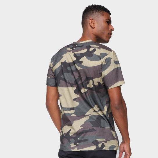 Camiseta NFL Las Vegas Raiders New Era Military Total Camo Masculina